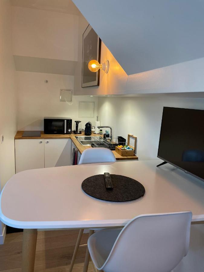 Peniche "Sunflower" Paris Ngoại thất bức ảnh